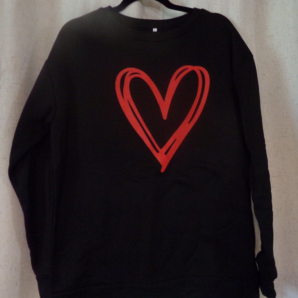 Black sweatshirt with heart